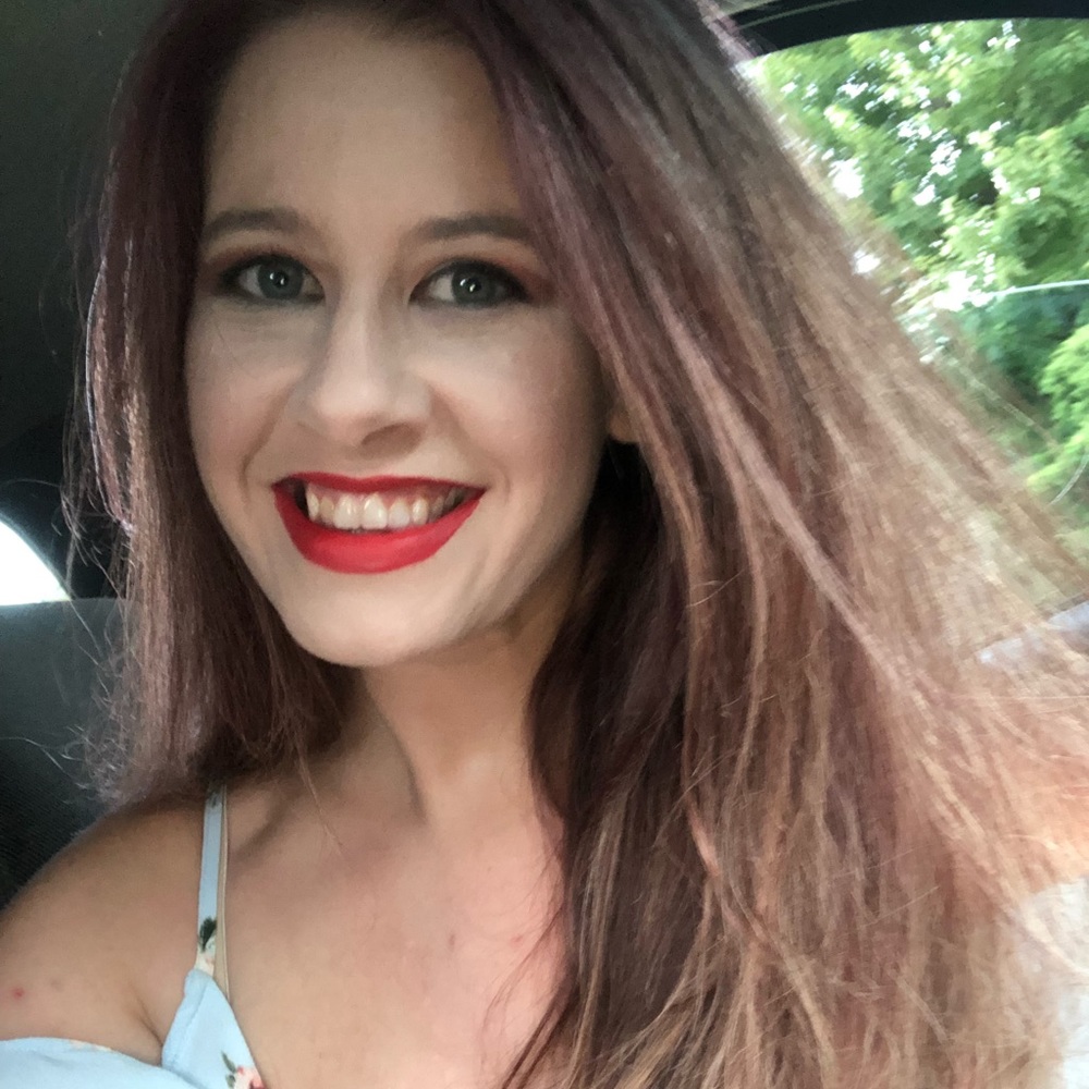 Meet your Posher, Lauren - Picture 4 of 11